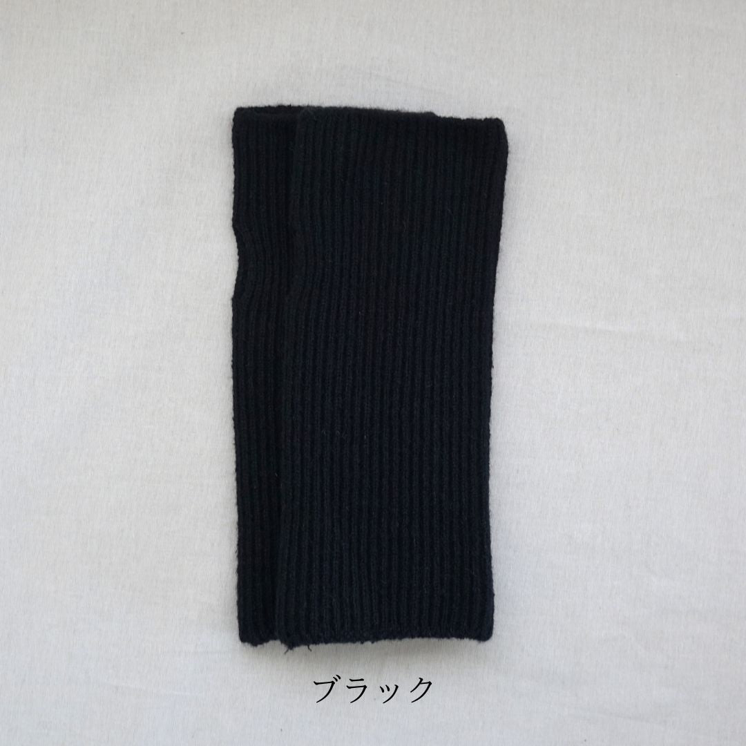 Cashmere/silk hand warmers