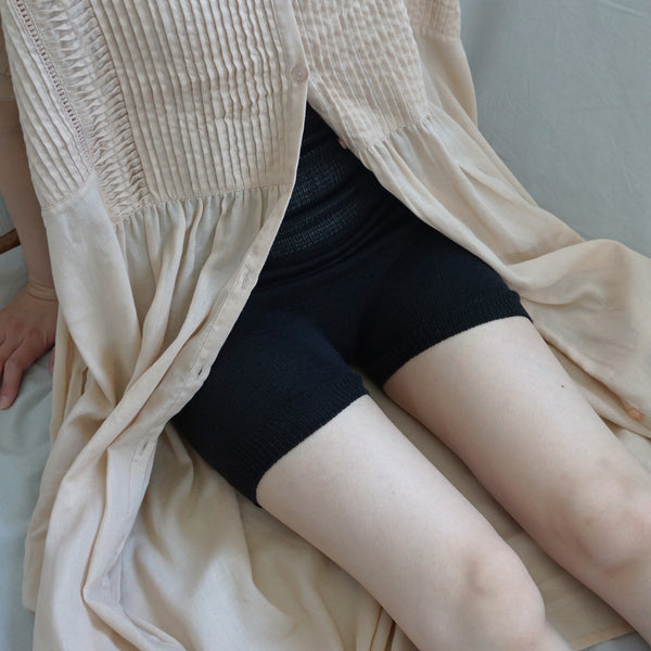 腹巻付きシルクショートパンツ